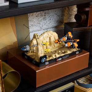 LEGO® STAR WARS 75380 Mos Espa Podrace Diorama